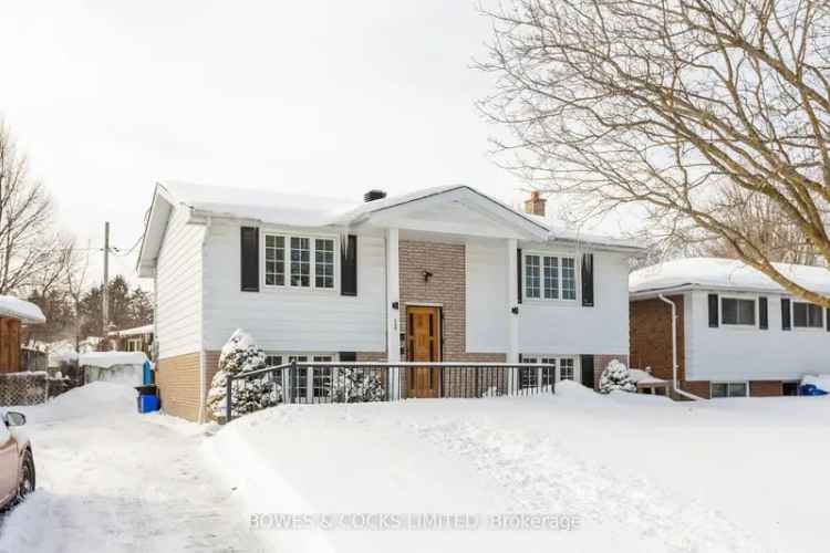 House For Sale in 13, Rosemary Drive, Kawartha Lakes, Ontario