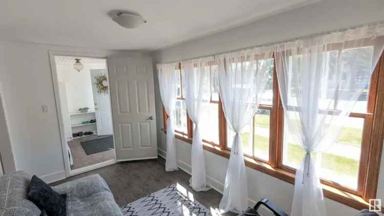 Century 21 Alta Vegreville Renovated Home