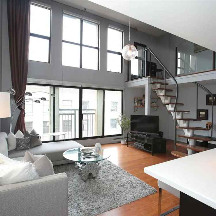 Gastown Loft for Sale - 16' Ceilings, Updated Kitchen, Pet-Friendly