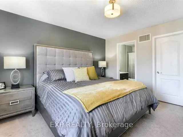 3 Bed 3 Bath Townhouse in Milton Clarke 1390 sq ft