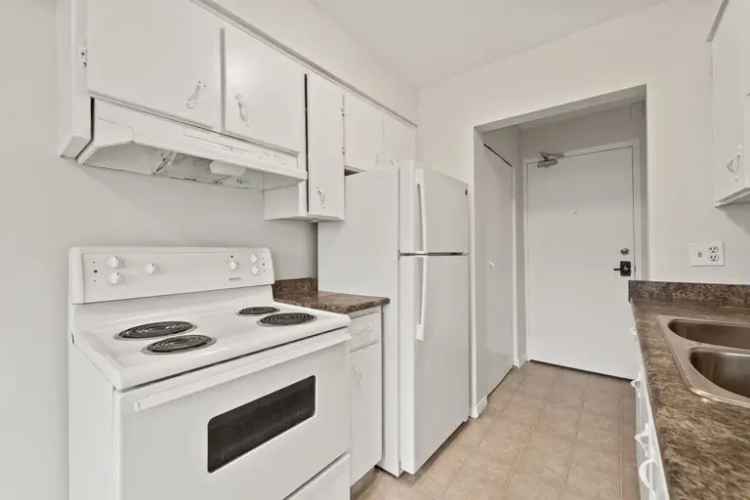 Apartment For Rent in Windsor, Ontario