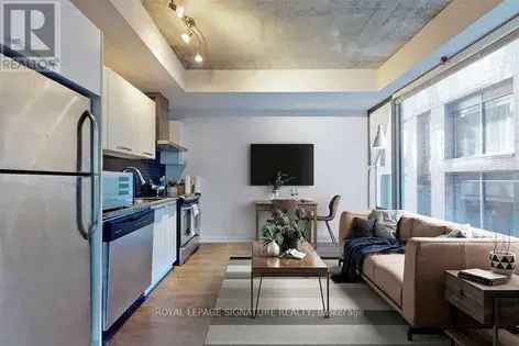 1 room apartment of 43 m² in Toronto