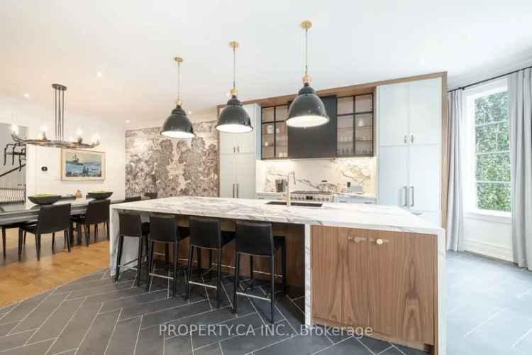 House For Sale in Toronto, Ontario