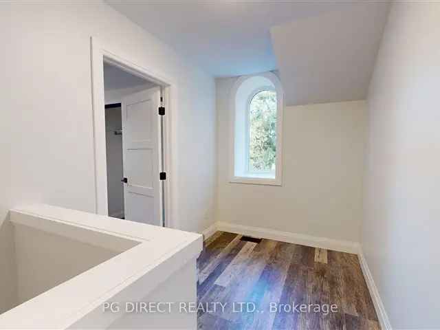 Duplex For Sale in Guelph, Ontario