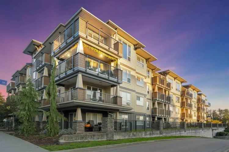 A $400,000.00 Apartment/Condo with 1 bedroom in Central Abbotsford, Abbotsford