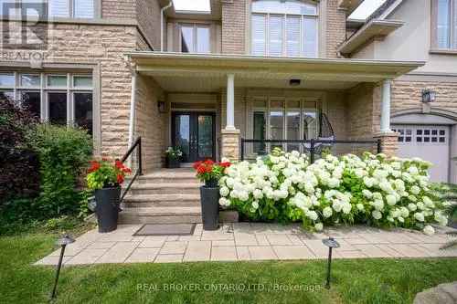 House For Sale In Joshua Creek, Oakville, Ontario