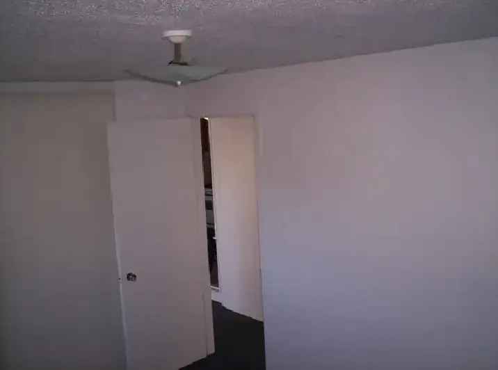 2 Bedroom Beacon Hill North Family Home
