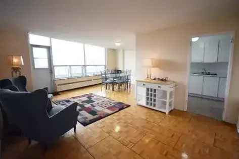 1 room apartment of 11 m² in Toronto