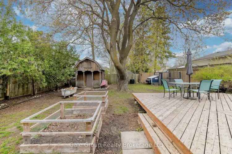 Woodstock Century Home 3 Bedroom 1.5 Bath Near Downtown