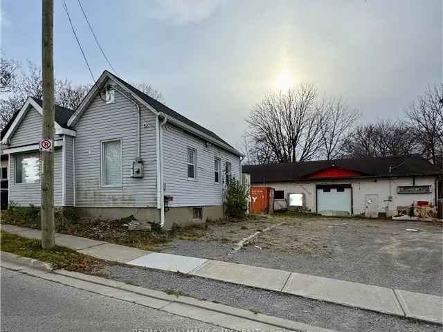 House For Sale in Oshawa, Ontario