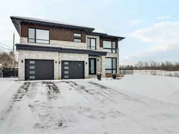 Two or More Storey House for Sale Laurentides