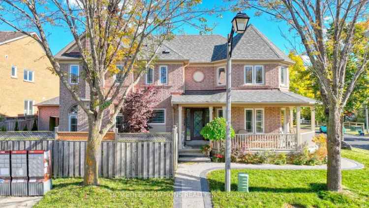 House For Sale in Markham, Ontario