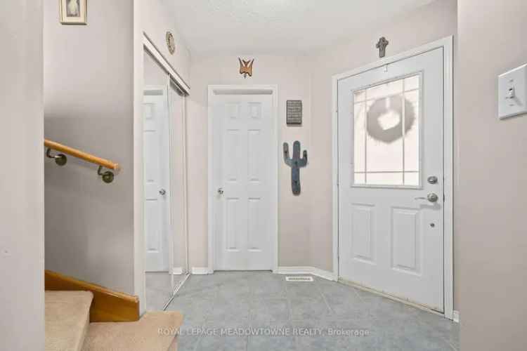 House For Sale in 17, Emslie Street, Georgetown, Ontario