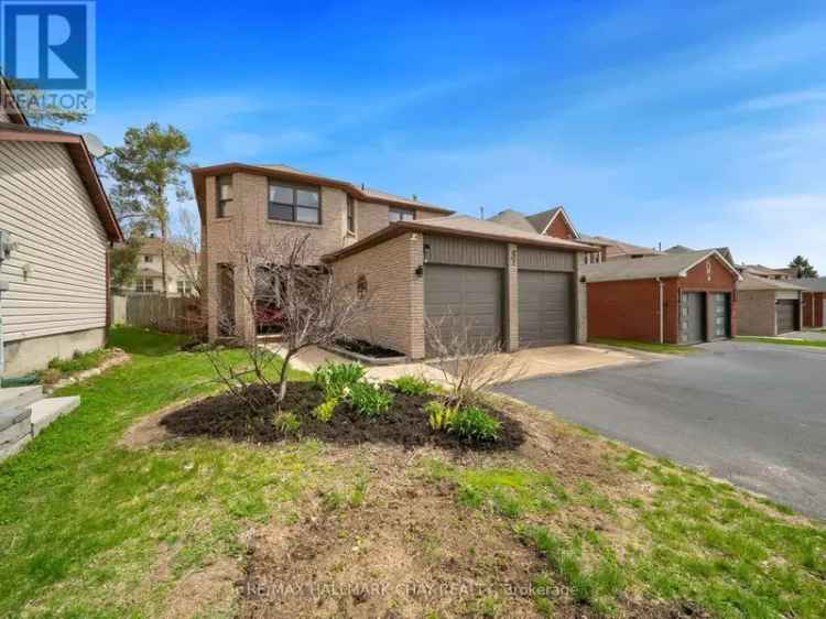 Spacious 4-Bedroom Home with Finished Basement and Fenced Backyard