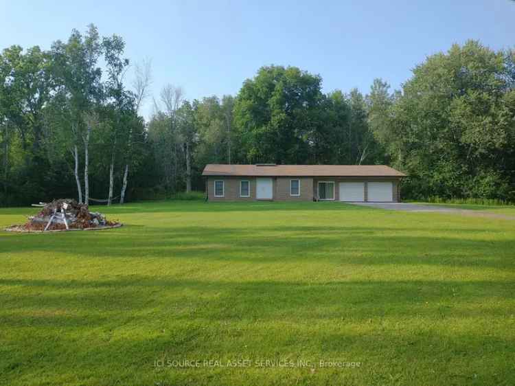 House For Sale in Quinte West, Ontario