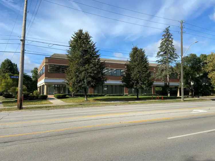 Office building For Rent in 500, Guelph Line, Burlington, Ontario