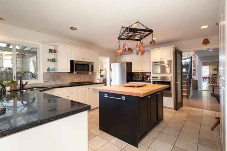 4 Bed 4 Bath Family Home in Westwind Steveston