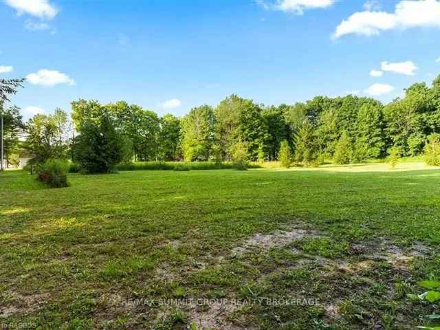 Half Acre Lot Near Lake Park and Eugenia Falls