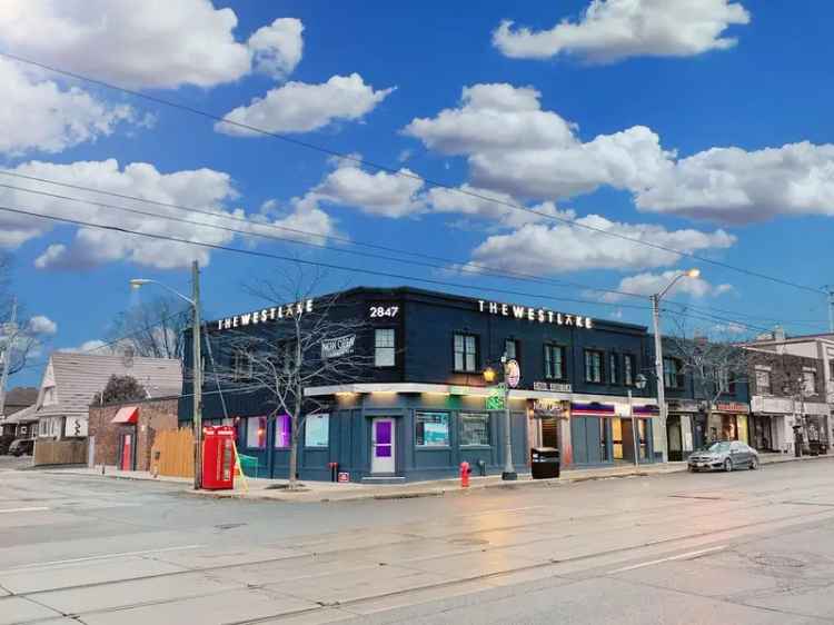 Retail For Rent in 2847, Lake Shore Boulevard West, Toronto, Ontario