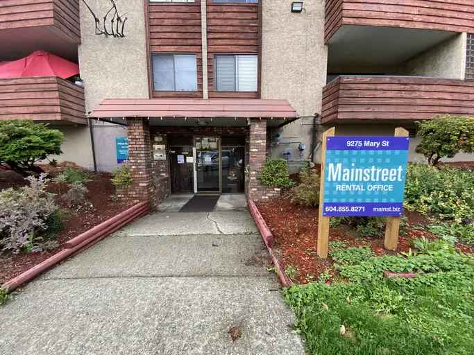 9275 Mary Street -  in Chilliwack