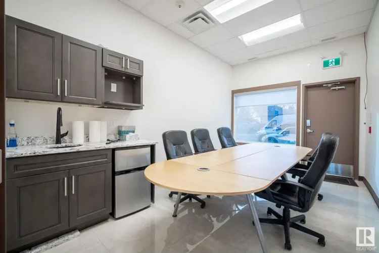 Office For Rent in Redcliff, Alberta