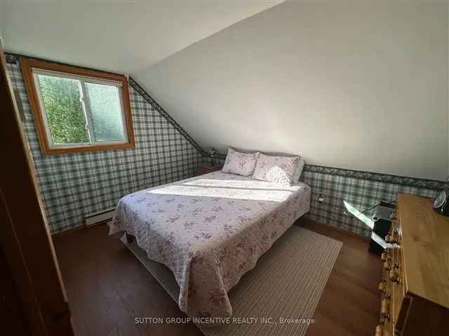 House For Rent in Tiny, Ontario