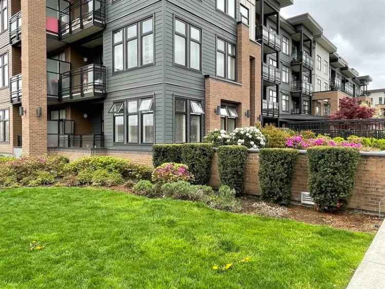 A $470,000.00 Apartment/Condo with 1 bedroom in Langley City, Langley