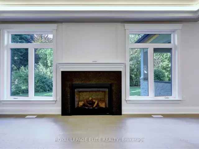 Luxury Home 4417 sq ft 3 Fireplaces 3 Car Garage