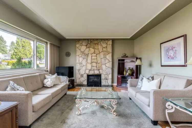 940 Spence Avenue Coquitlam West Family Home For Sale