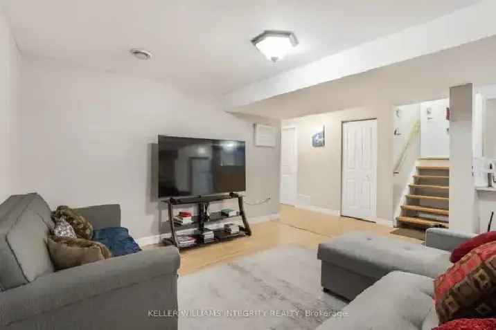 2 Bedroom Basement Apartment for Rent in Rockland ON