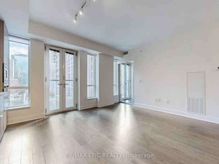 Condo For Rent in Toronto, Ontario