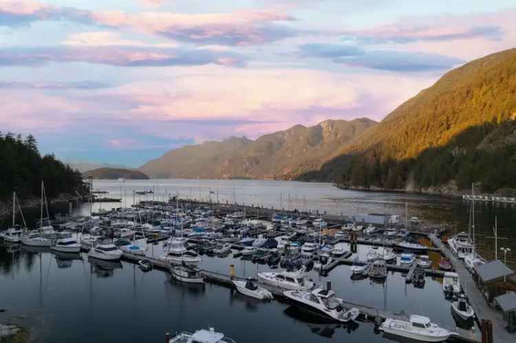 A $1,348,888.00 Apartment/Condo with 2 bedrooms in Horseshoe Bay WV, West Vancouver