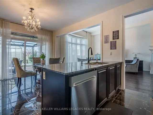 Luxury Home in Cold Creek Estates Vaughan