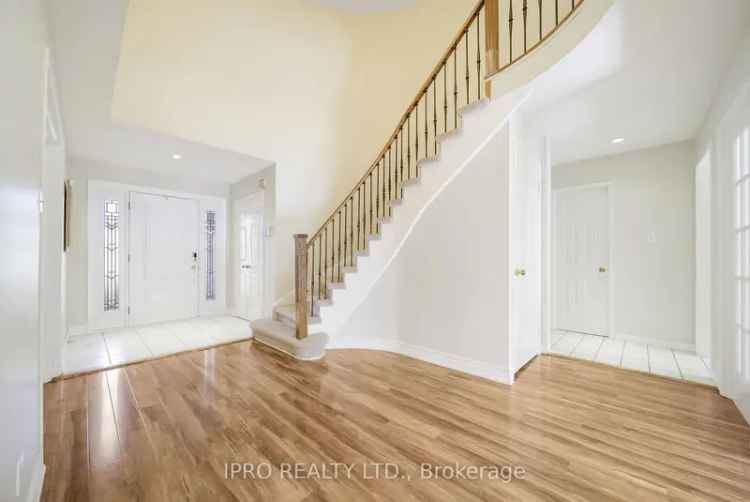 Executive Home in White Spruce Estates Over 2700 Sq Ft