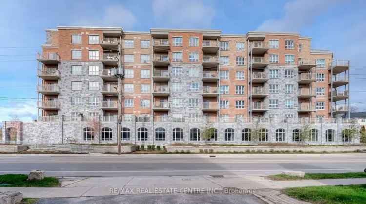 Condo For Sale in 155, Water Street South, Cambridge, Ontario