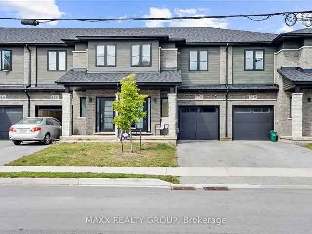 Beautiful 2 Story Freehold Townhome in Niagara Falls