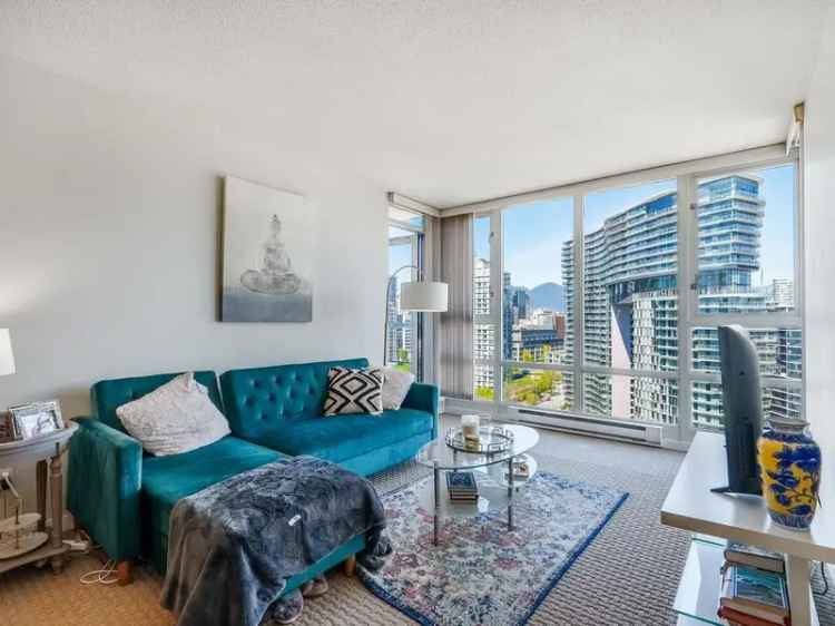 Yaletown Condo with False Creek View Amazing Amenities