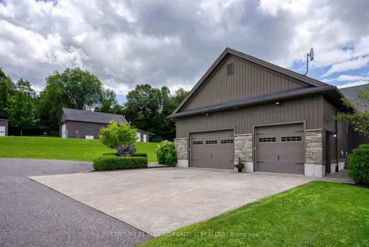 Country Bungalow with Shop and Hot Tub on 27 Acres