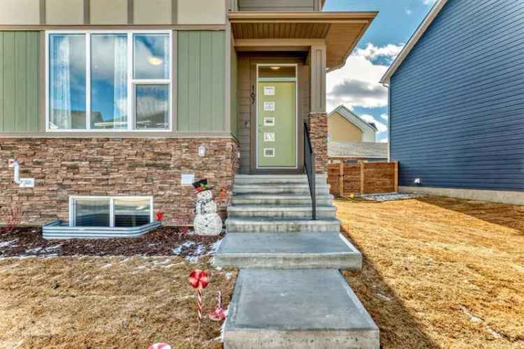 Buy Townhome in South Shore Chestermere with 3 Bedrooms and Spacious Layout