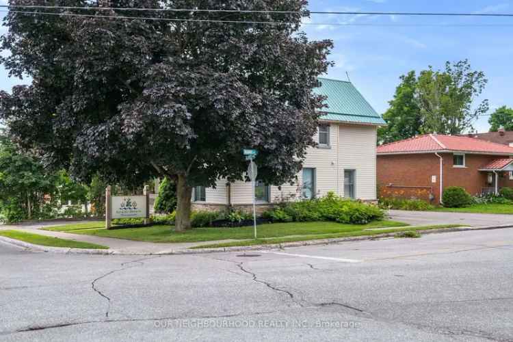 House For Sale in Orillia, Ontario