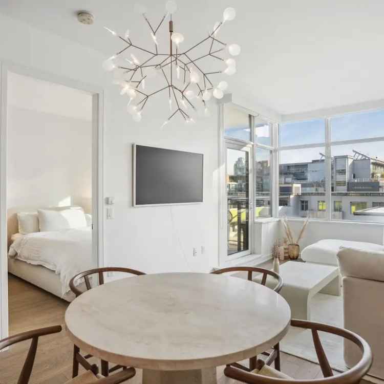 False Creek 1 Bedroom Plus Den Apartment for Sale