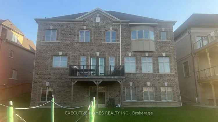 House For Sale in Vaughan, Ontario