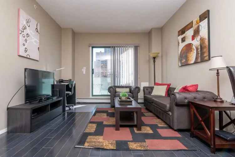 Calgary West End Condo: 1 Bedroom, 1 Bath, City Views