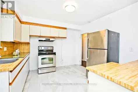 3 rooms apartment of 424 m² in Toronto