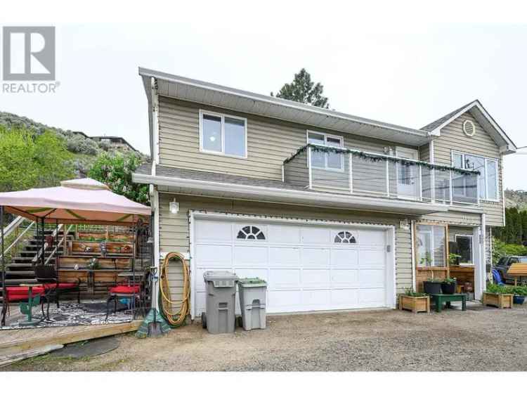 4 Bed 3 Bath Westsyde Home with In-Law Suite and Landscaped Backyard