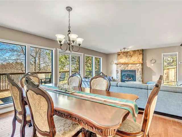 House For Sale in Meaford, Ontario