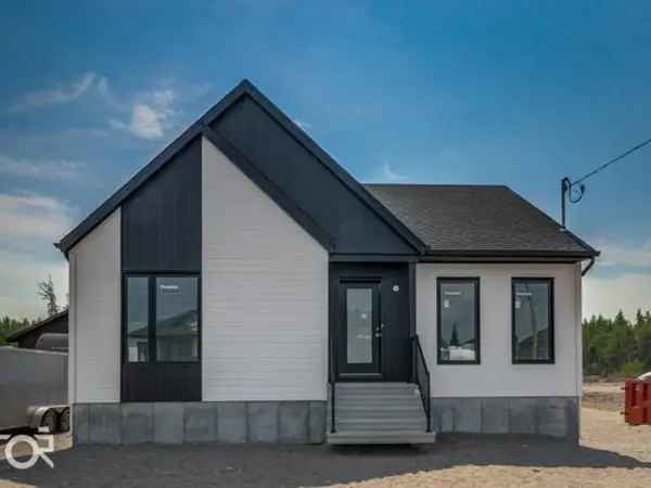 New Bungalow for Sale in St-Raymond