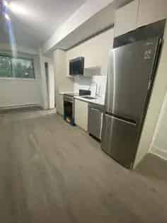 2 Room Studio 18m2 Montreal Modern Apartment