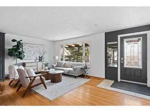 House For Sale In Charleswood, Calgary, Alberta
