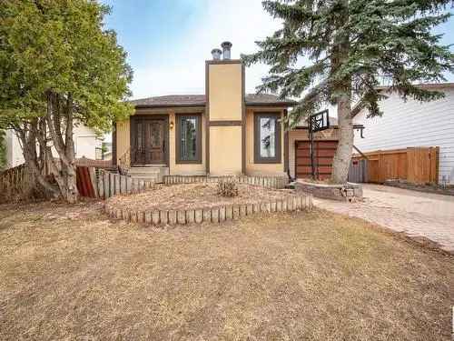 House For Sale in Carlisle Edmonton
